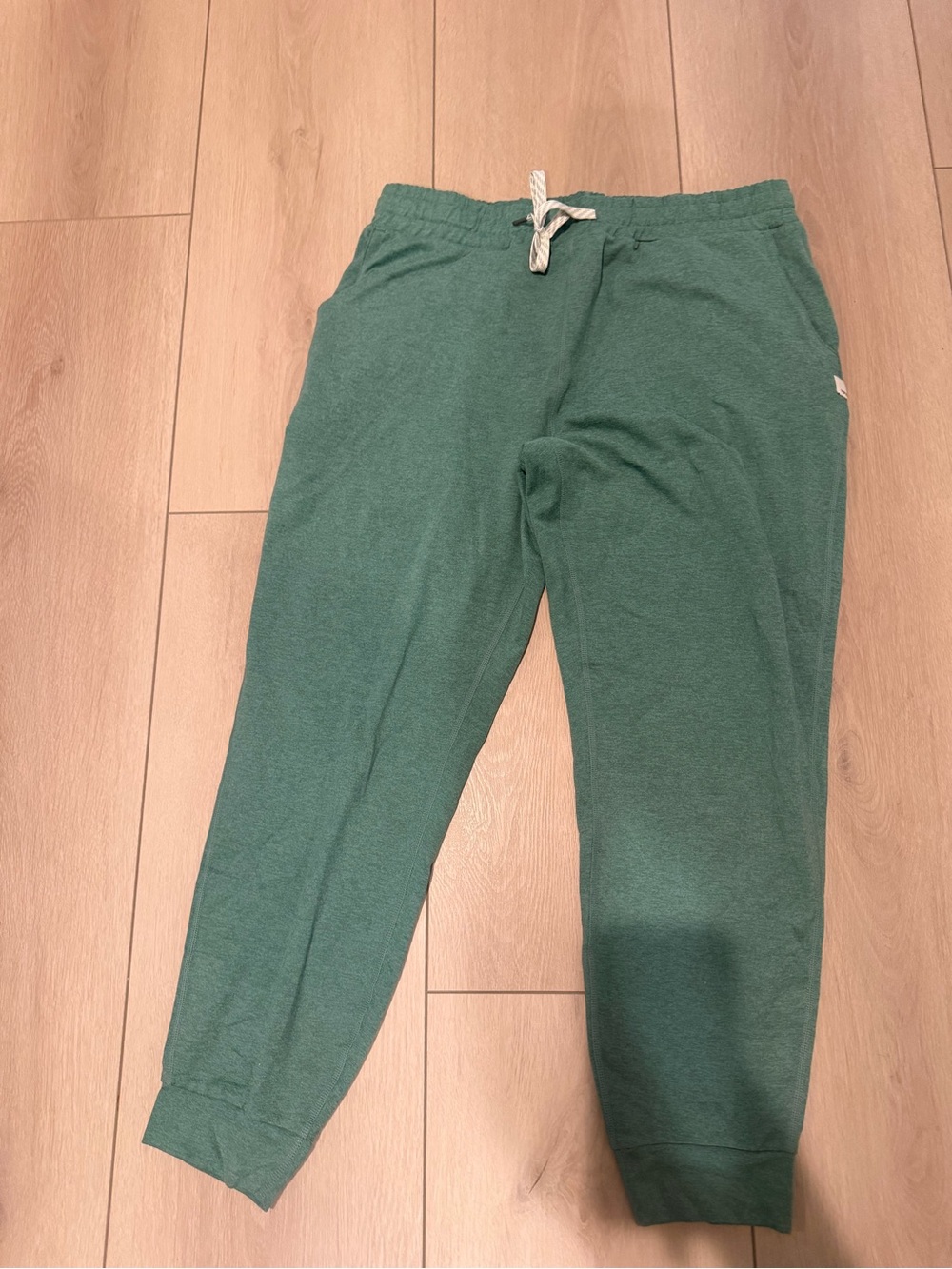 Women’s Green Pull-On Jogger Pants